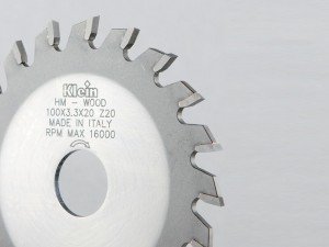 Hw scoring saw blades for edge banding and squaring machines
