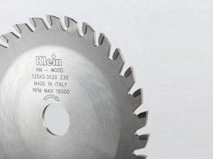 Hw scoring saw blades for edge banding and squaring machines