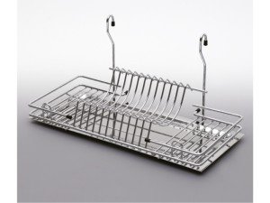 Етажерка чаши и чинии